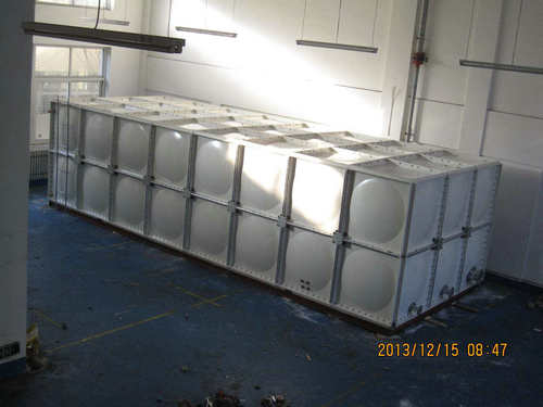 玻璃鋼水箱：價(jià)格、特點(diǎn)及選購(gòu)指南