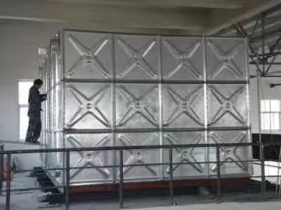 如何制作穩(wěn)固的地基支架，讓鍍鋅板水箱更安荃