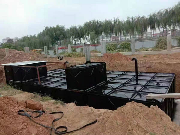 西安BDF地埋水箱的使用壽命是多久？